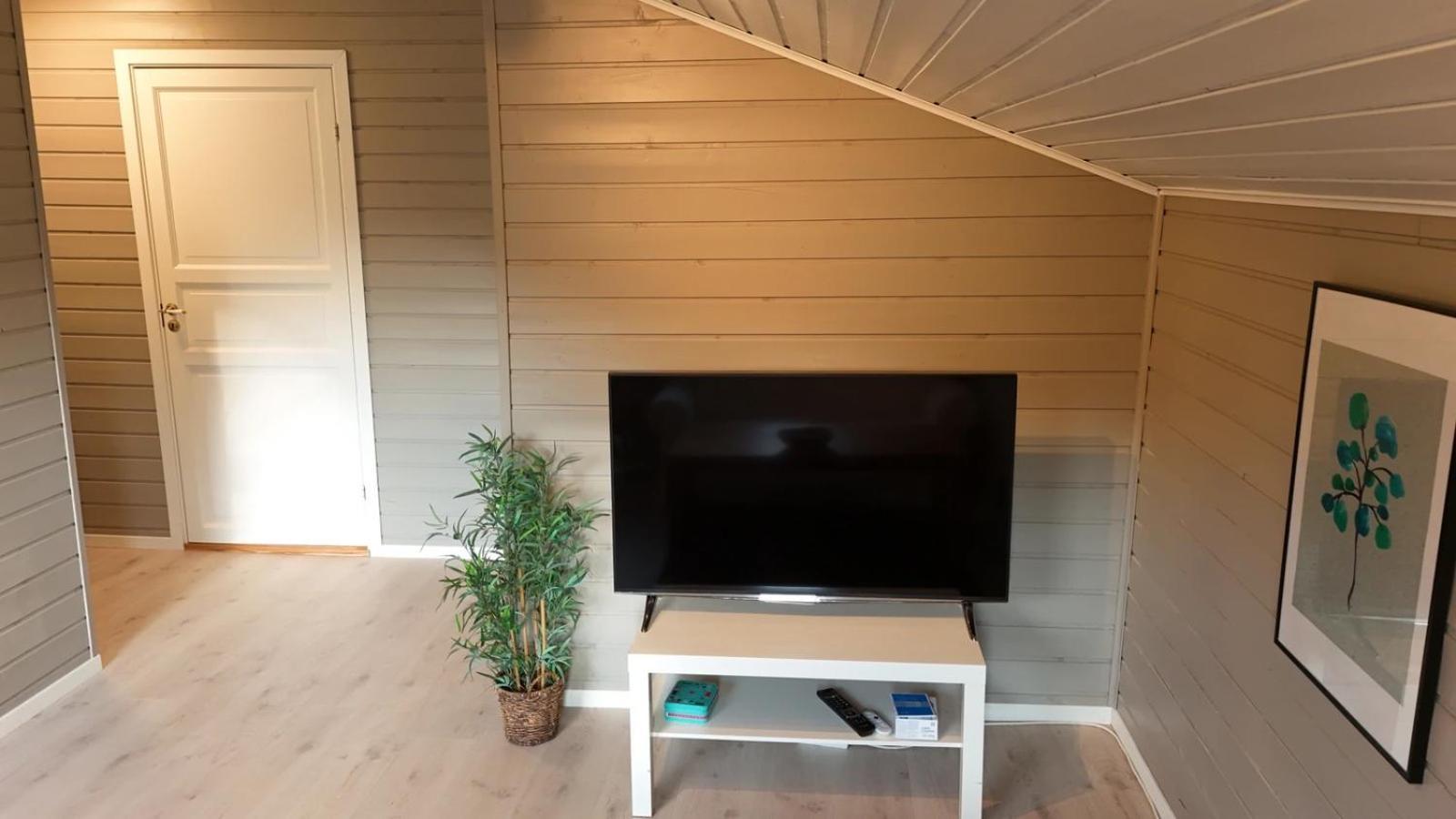 Cozy In South Of Norway! Svenevik